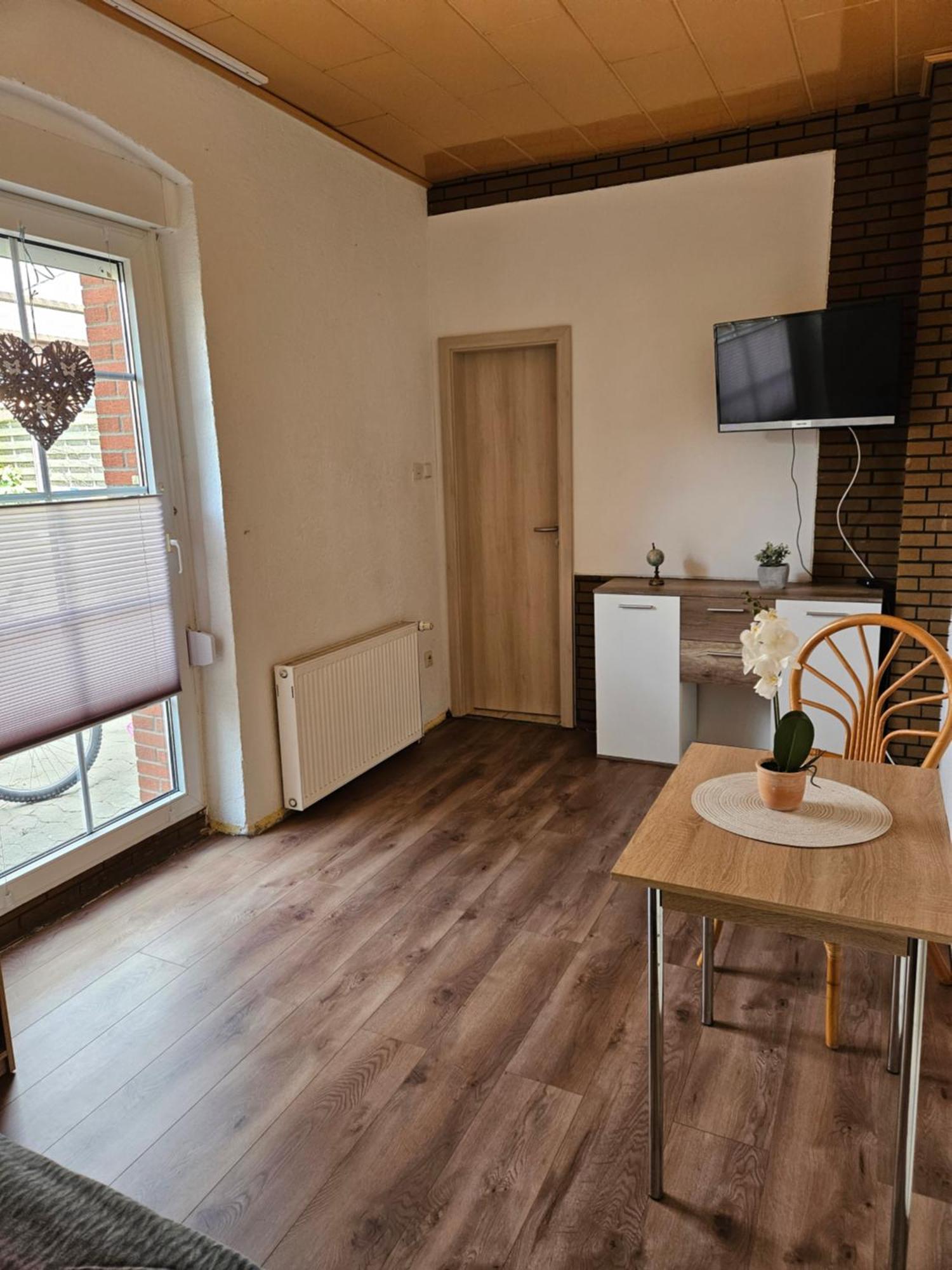 Monteurzimmer Und Pension - Ampfurth Oschersleben Εξωτερικό φωτογραφία